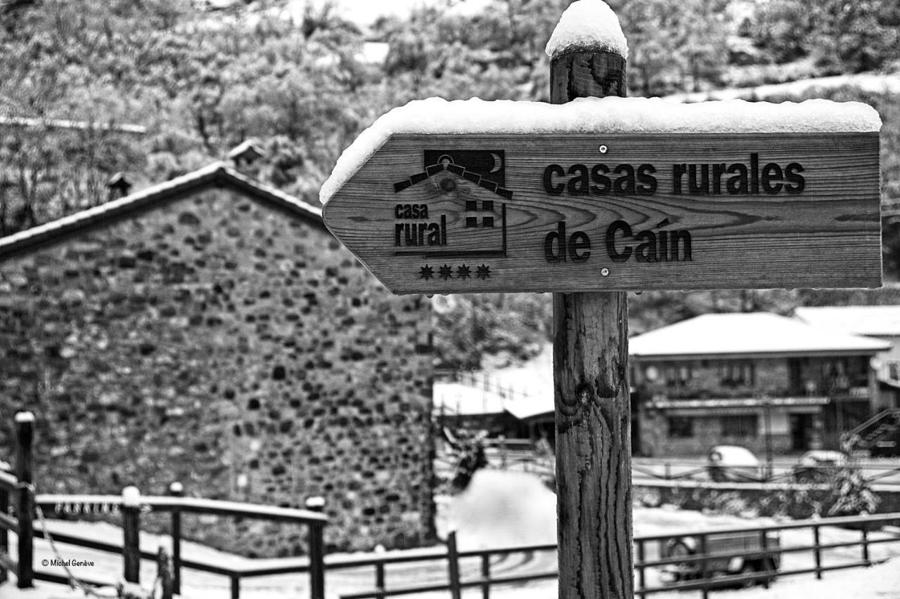 Casas Rurales De Cain Guest House Exterior photo